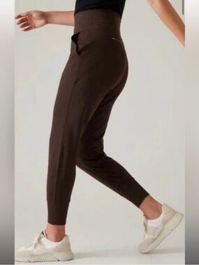 Athleta Venice High Rise Joggers Brown size M